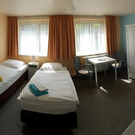 Apartmentpension Am Krongut Потсдам Номер фото